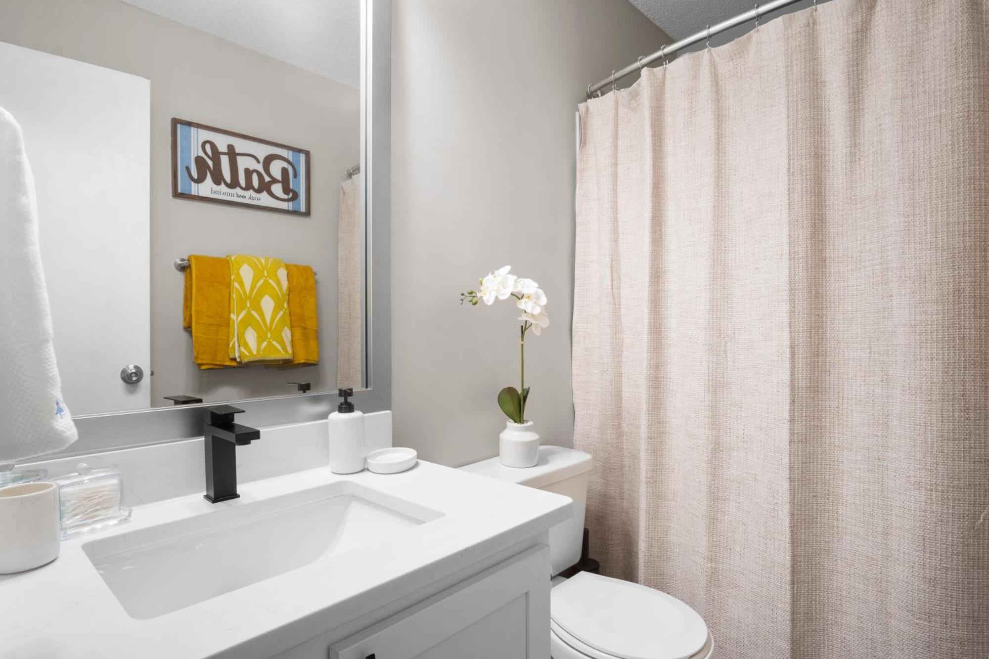 The Mooresville Nest: 2Br/2Ba Home Away From Home Eksteriør bilde
